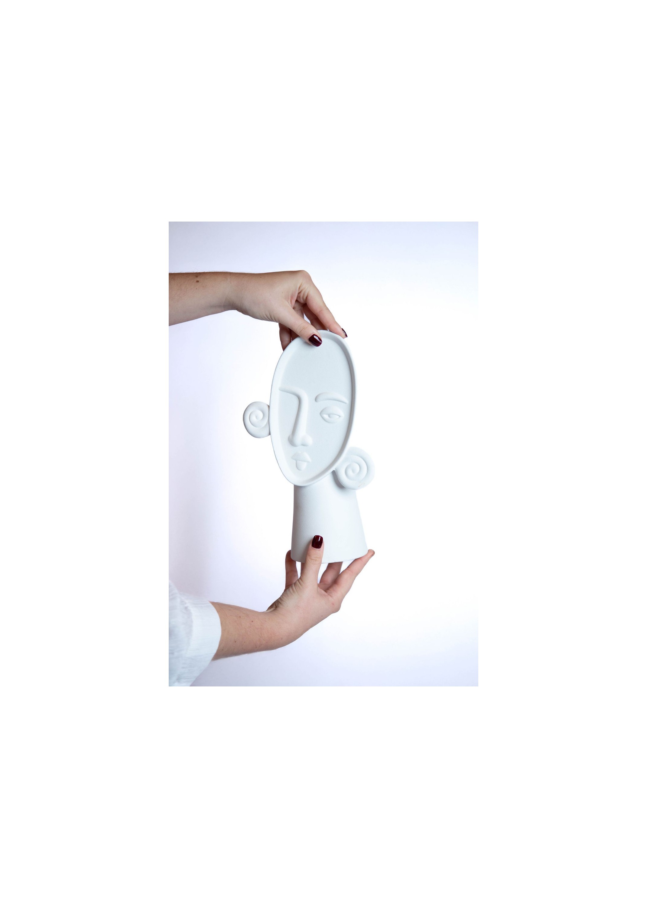 Vase tête blanc en M