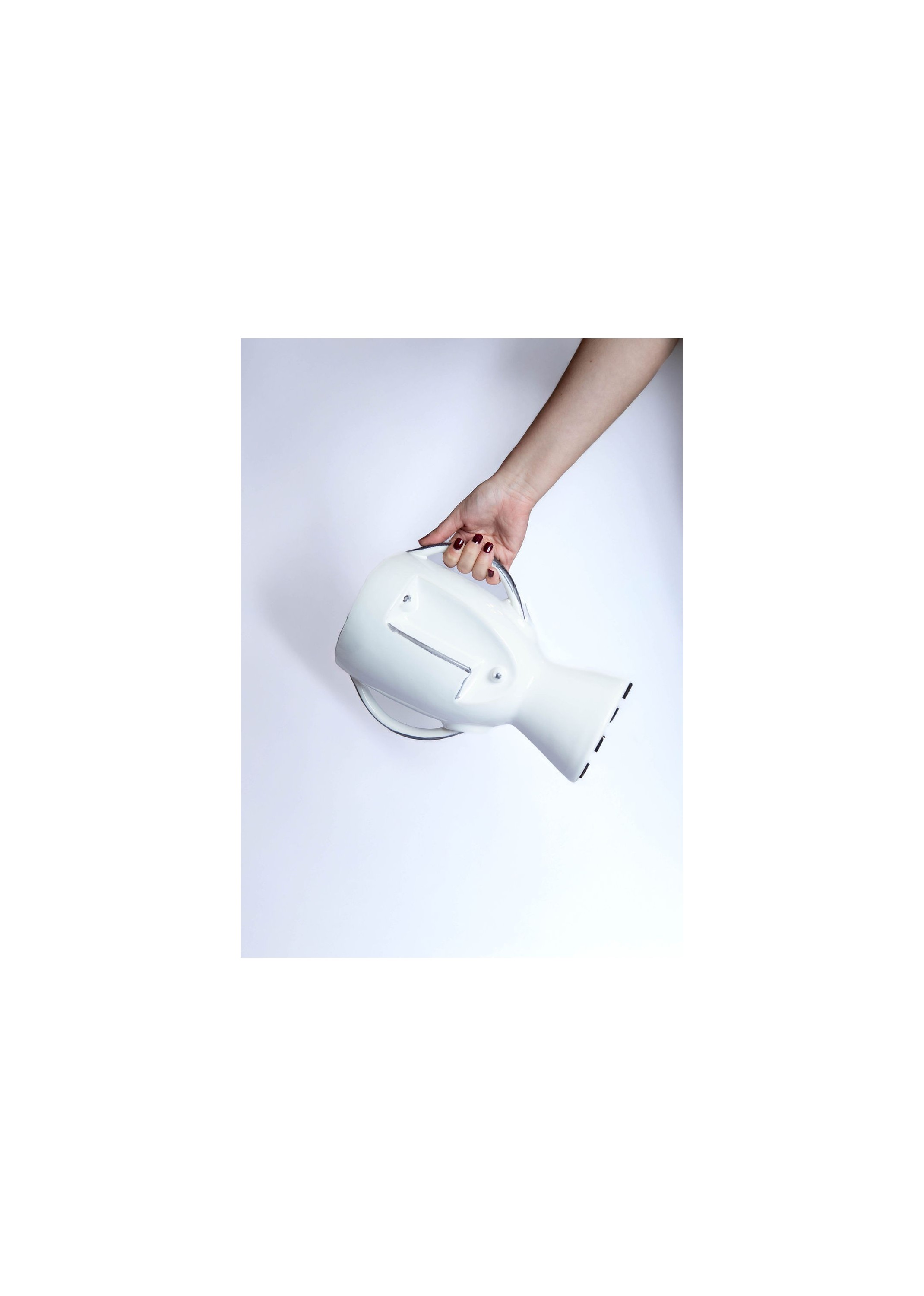 Vase tête blanc en L